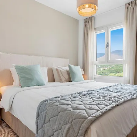 Royal Penthouse Sunny Golf Lejlighed Estepona